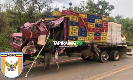 Acidente entre caminhões deixa motoristas feridos na BR-354