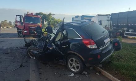 Acidente na BR-354, em Arcos, deixa uma vítima fatal