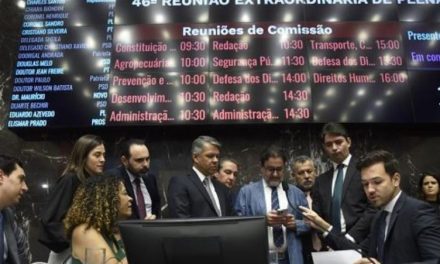 Deputados aprovam orçamento de 2024 do governo de Minas com rombo de R$ 8 bilhões