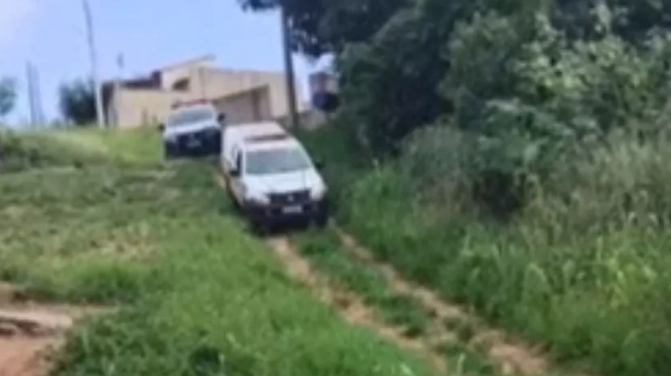 Jovem com tornozeleira rende motorista de aplicativo e rouba carro em Divinópolis