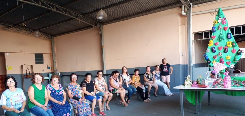 Biblioteca Osório Garcia foi parceira na confraternização de Natal do Clube de Mães