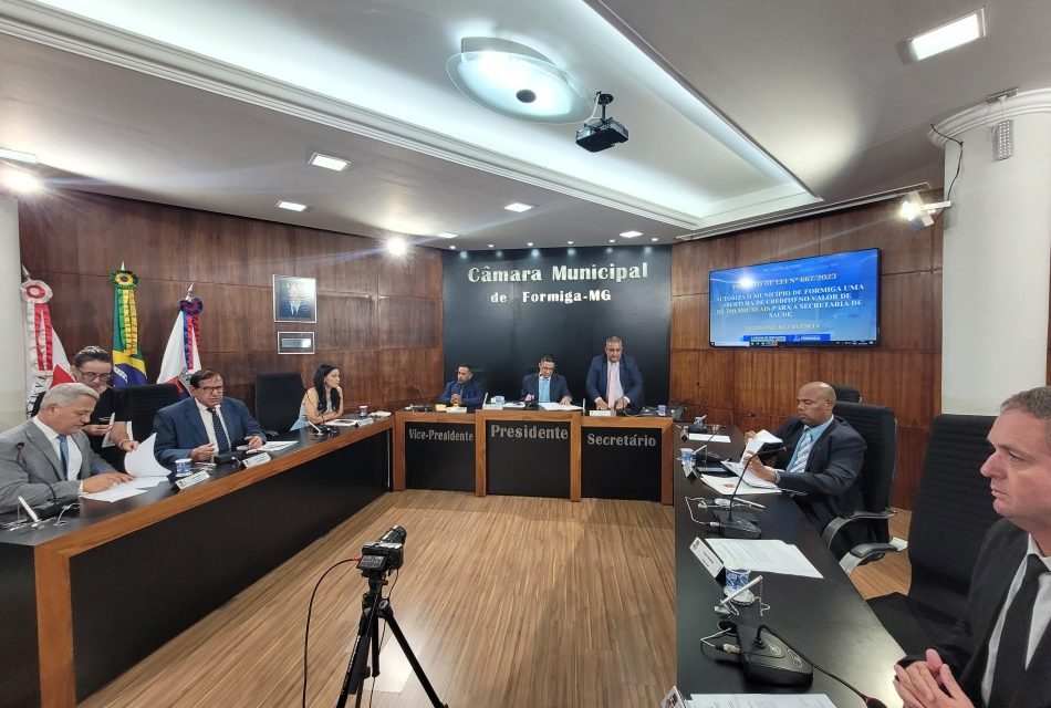 Vereadores aprovam repasse para Viação Formiga e Santa Casa