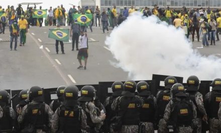 Moraes vota por condenar mais 29 réus pelos atos de 8 de janeiro