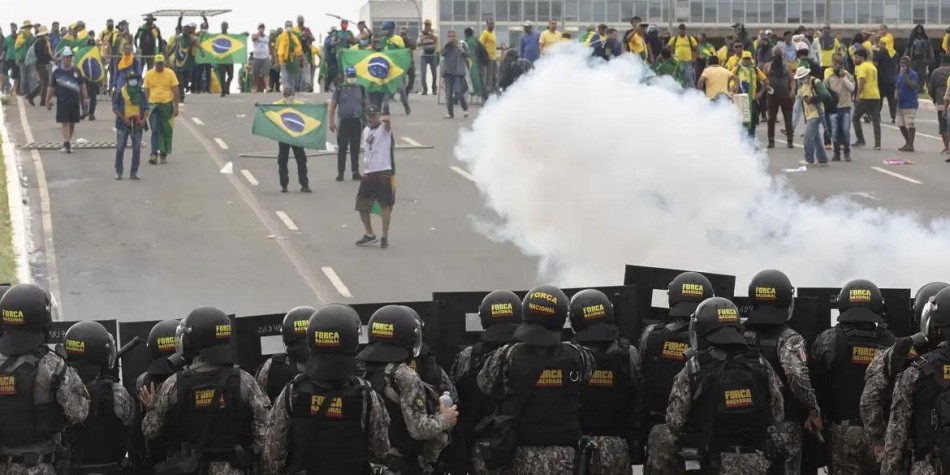 Moraes vota por condenar mais 29 réus pelos atos de 8 de janeiro