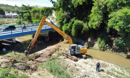 Gestão Ambiental inicia a retirada de bancos de areia no leito dos rios Formiga e Mata Cavalo