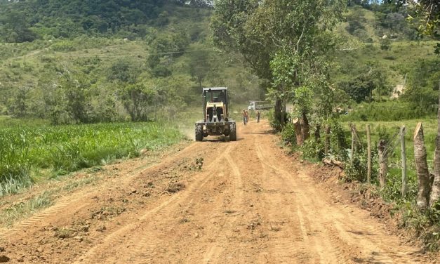Melhorias são realizadas em acessos à comunidades Pouso Alegre e Santa Luzia