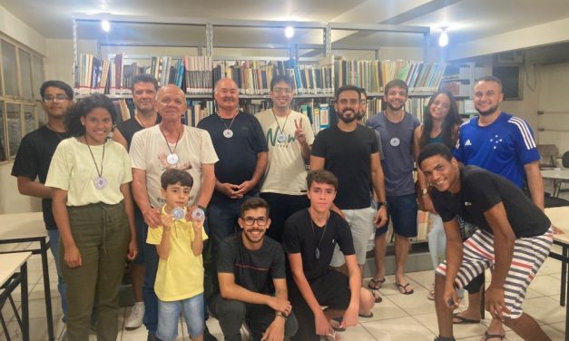 Torneio de Natal em Formiga tem presença de ex-campeão mineiro de xadrez