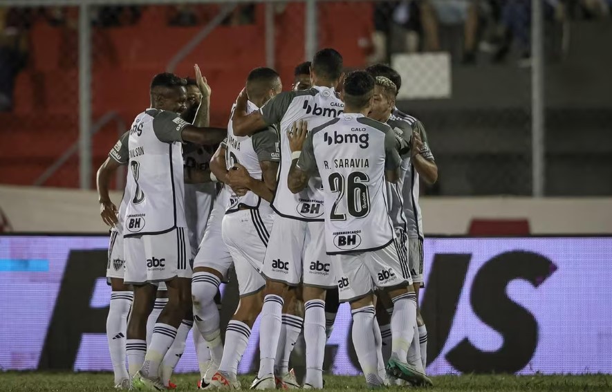 Atlético e Democrata-GV se enfrentam neste domingo por recuperação no Mineiro