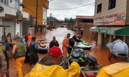 Defesa Civil mantém alerta para chuvas fortes em Minas Gerais