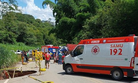 Motocicleta fica em estado grave após acidente na BR-352