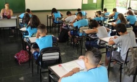 Pais e responsáveis têm até sexta-feira para confirmar matrícula na rede estadual de ensino