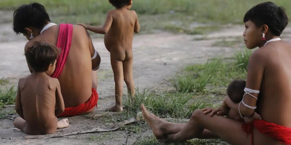 Forças Armadas levarão 15 mil cestas de alimentos aos Yanomami