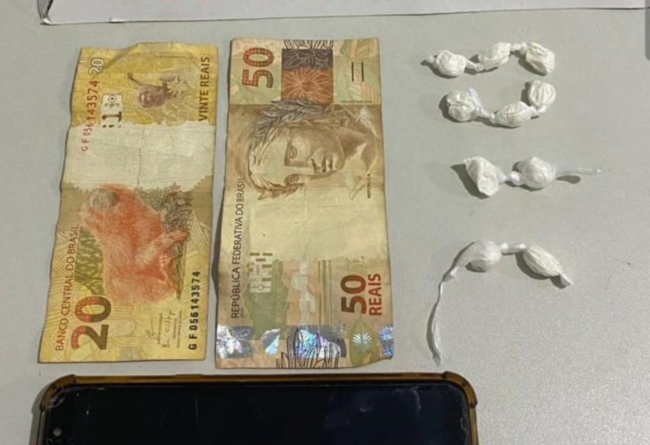 Homem é preso por tráfico de drogas durante o carnaval em Itapecerica