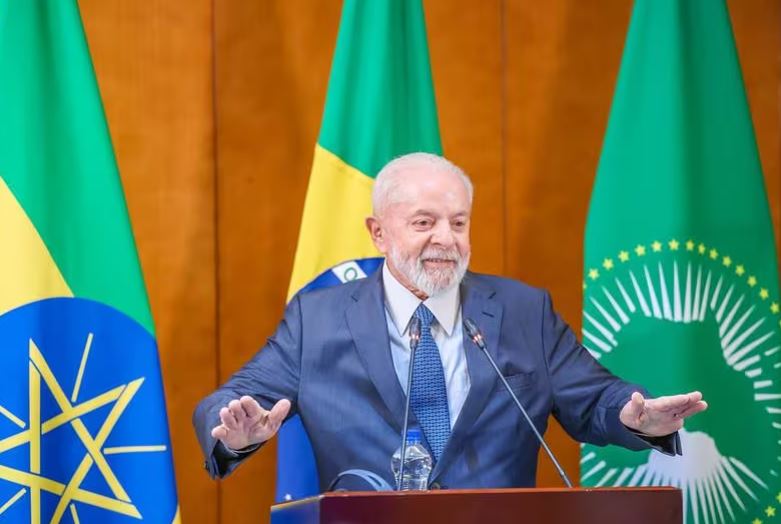“Vamos ter que fazer muito mais”, afirma Lula em primeira reunião ministerial no ano