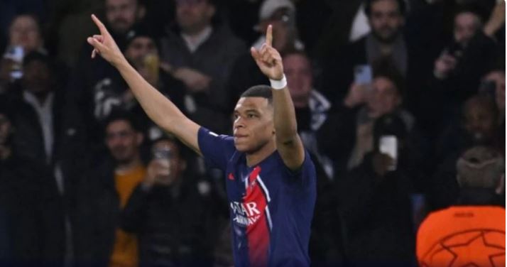 Mbappé assina com Real Madrid e tem data para chegar à Espanha