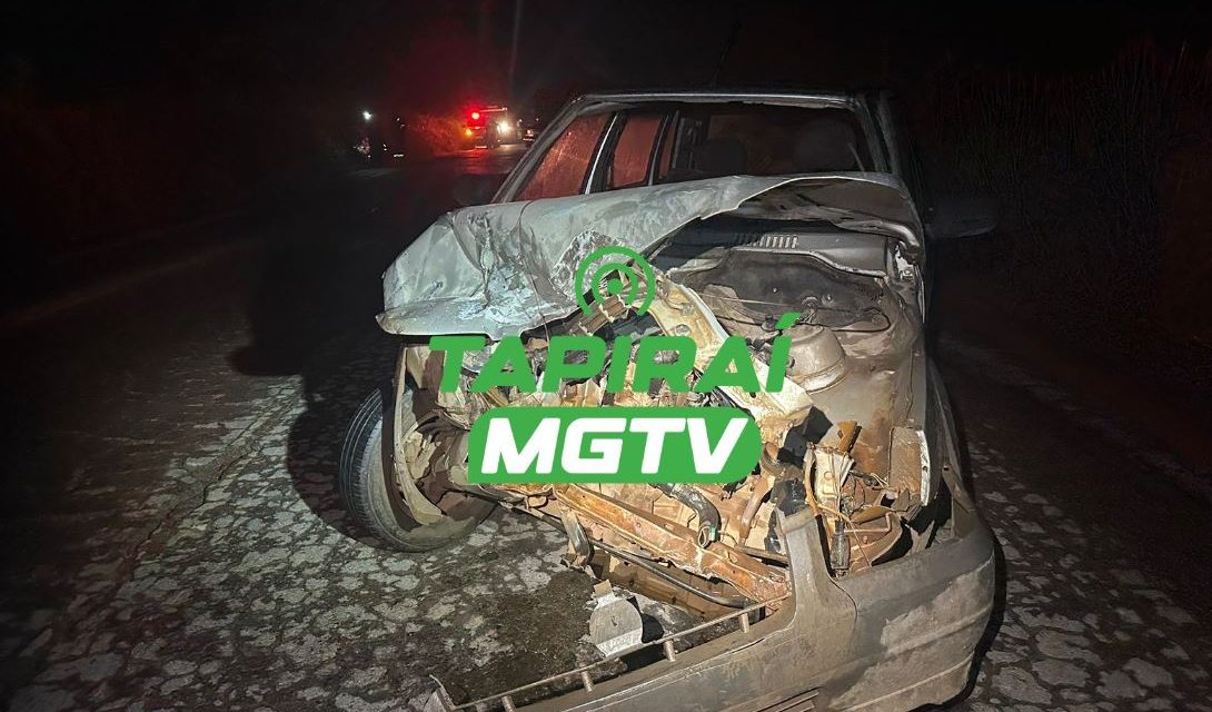 Acidente envolvendo cinco veículos deixa motorista ferido na BR-354, em Iguatama
