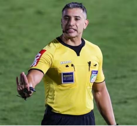 FMF define arbitragem para primeiro embate entre Atlético e Cruzeiro