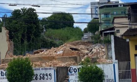 Iniciada abertura da avenida 21 de Abril, em Divinópolis