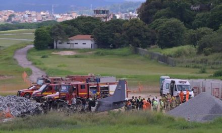 Mecânico sobreviveu a acidente aéreo na Pampulha porque foi projetado na queda