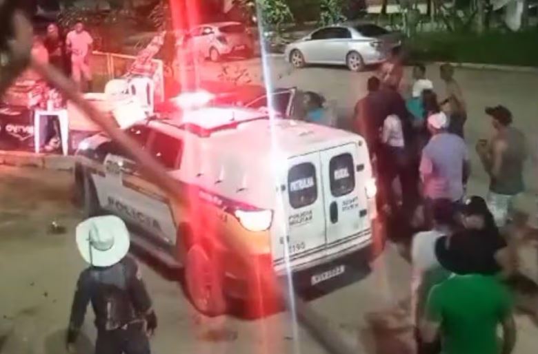 Morre dupla baleada por PM durante cavalgada em Esmeraldas