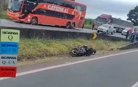 Atropelamento deixa dois mortos na Rodovia Fernão Dias