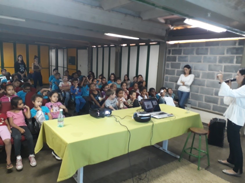 Equipe de nutricionistas realiza visitas semanais às escolas municipais de Formiga