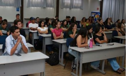 Unifor-MG: Pré Dia de Campo apresenta palestras sobre o cenário da qualidade do leite cru na região de Formiga-Mg