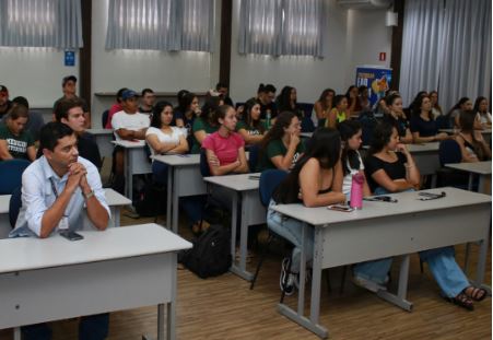 Unifor-MG: Pré Dia de Campo apresenta palestras sobre o cenário da qualidade do leite cru na região de Formiga-Mg