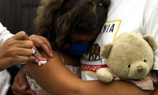 Cobertura vacinal completa contra covid em crianças não chega a 12%