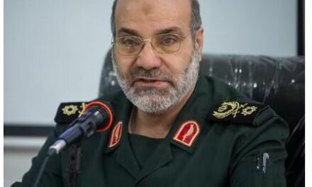 Irã acusa Israel de matar comandante militar em ataque a consulado na Síria