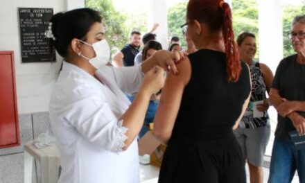SAAEMG realiza campanha de vacinação para funcionários do Unifor-MG