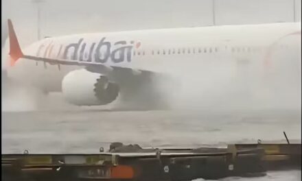 Tempestade suspende pousos e causa alagamentos no aeroporto de Dubai