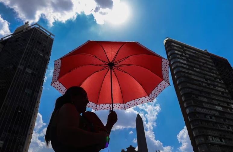 Inmet atualiza alerta vermelho para cidades de Minas