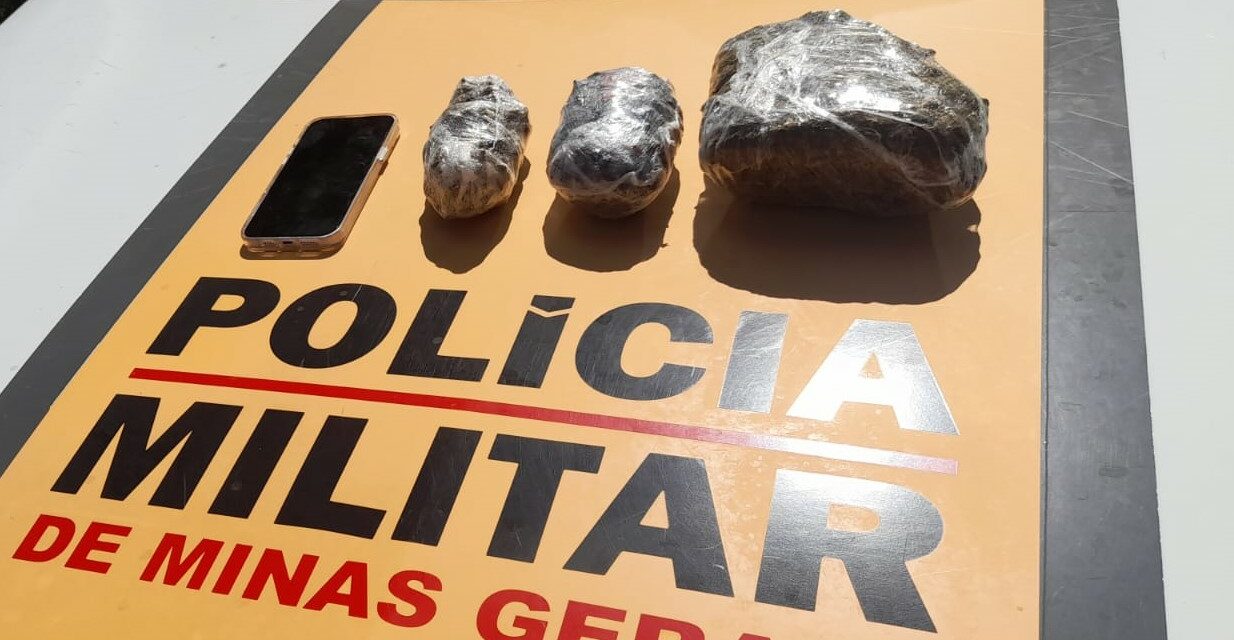 Jovens são detidos com drogas na MG-429, em Santo Antônio do Monte