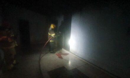 Incêndio é registrado em residência no bairro Alvorada, em Formiga