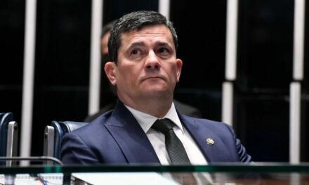 Desembargador vota pela cassação de Moro; placar está em 3 a 2 a favor do senador