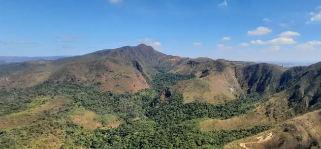 Justiça libera retomada de processo de licenciamento de mineradora que atua na Serra do Curral; atividades estão suspensas