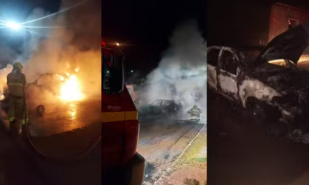 Motorista foge sem prestar socorro após atropelar crianças e carro é incendiado por moradores