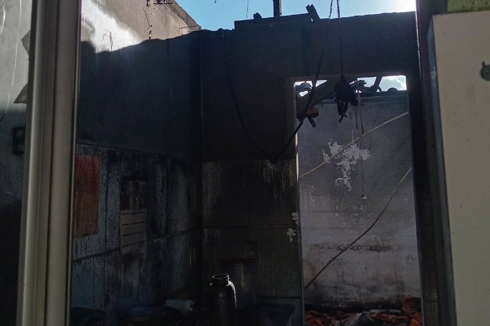 Homem é preso por colocar fogo em residência no Geraldo Veloso, em Formiga