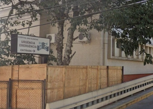 Grávida queima metade do corpo após acender fogão a lenha com etanol