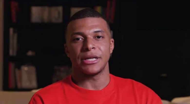 Mbappé anuncia saída do Paris Saint Germain após 7 anos de clube