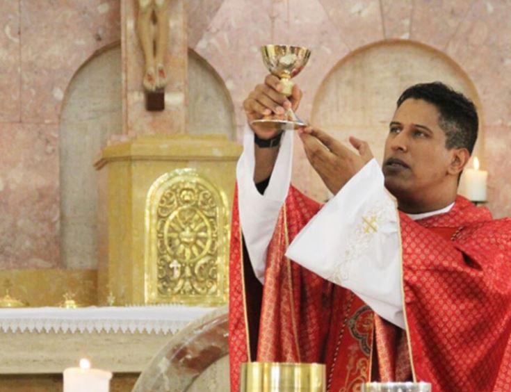 Padre demitido de função por engravidar fiel ganha cargo na Prefeitura de SP