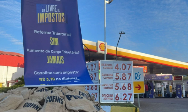 Dia Livre de Impostos tem gasolina 35% mais barata em BH e alta procura de motoristas