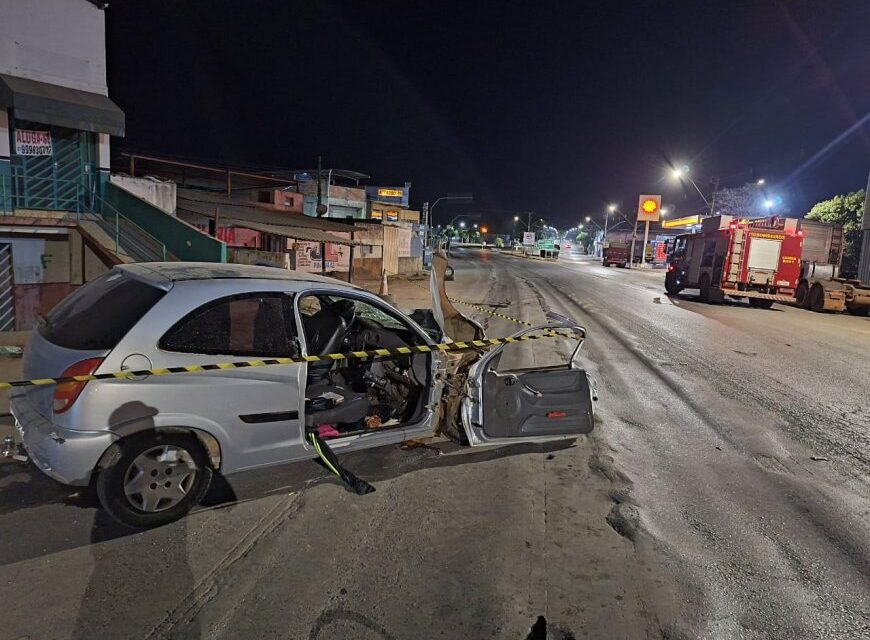 Acidente na BR-354 em Arcos deixa duas mulheres em estado grave