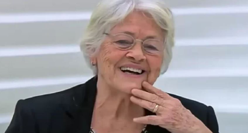 Adélia Prado vence Prêmio Machado de Assis 2024