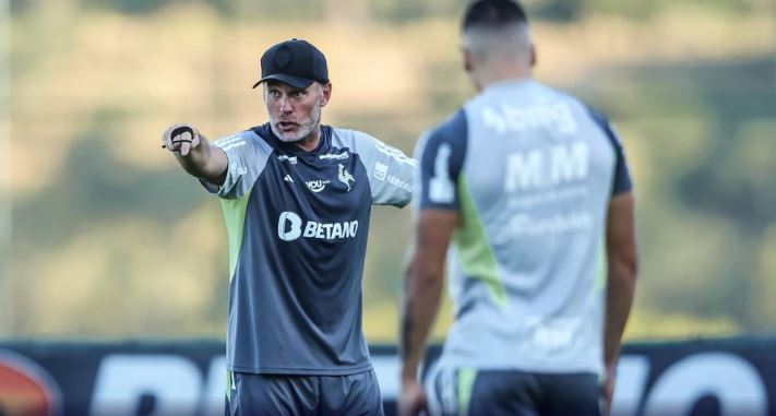 Sem Hulk e Vargas, Atlético pode ter ataque inédito na temporada