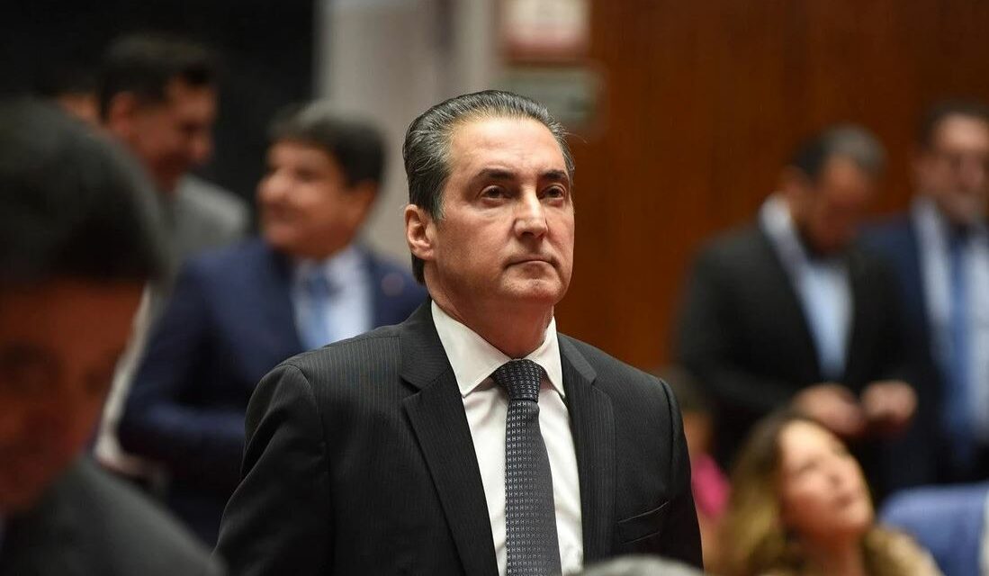Líder de Zema na Assembleia é condenado por corrupção passiva e lavagem de dinheiro