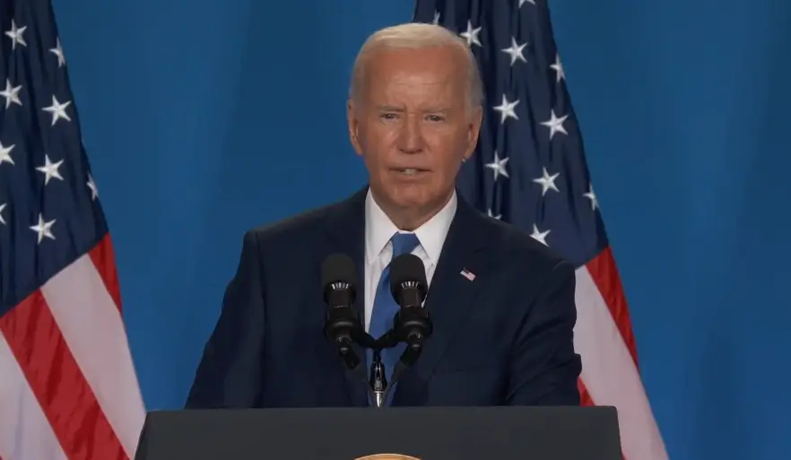 Biden desiste da candidatura a presidente dos EUA e anuncia apoio a Kamala Harris