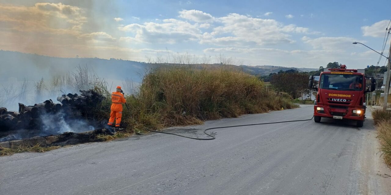 Incêndio às margens da MG-050  é controlado pelo Corpo de Bombeiros de Formiga