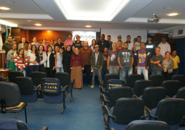 Programa “Bom Dia Unifor” apresenta informações pertinentes ao vestibular EAD